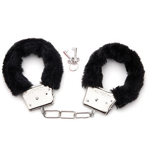 Ensemble de <span class=keywords><strong>bondage</strong></span> BDSM, jouet sexuel, bracelet de cheville à double verrouillage en fourrure, anneau de poignet, bracelet de poignet en métal tactique robuste, menottes en fourrure sexy - Product Image 5