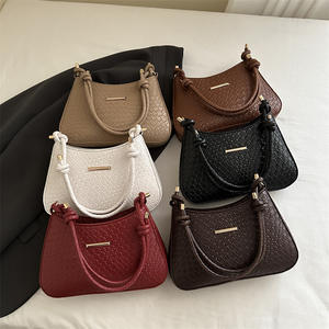 Bolso de hombro con cierre de cremallera para primavera y otoño, nuevo bolso elegante de color sólido para mujer, bolsos de moda sencillos de PU - Product Image 1
