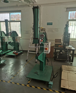 Máy tán đinh bi tự động Máy tán đinh quỹ đạo tự động - Product Image 3