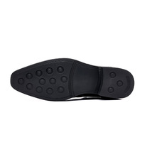 Chaussures habillées formelles neuves en cuir véritable pour hommes, légères, brodées, à bout carré, en caoutchouc artificiel noir, de haute qualité, pointures 38-48