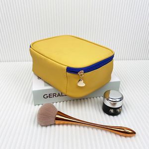 Custom <b>Makeup</b> Travel Cosmetic Bag for Women Girls Waterproof Cosmetic Bag Zipper Storage Bag Pu Leather Large <b>Makeup</b> <b>Case</b> - Product Image 3