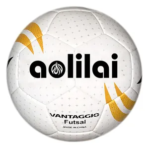 도매 좋은 품질 풋살 공 체육관 훈련 Palla de Calcio 크기 4 TPU 가죽 맞춤형 디자인