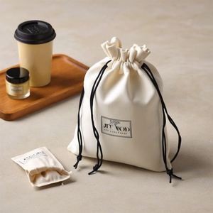Pochette personnalisée brodée et imprimée, sac cadeau de naissance en coton mousseline doux pour maternité - Product Image 3
