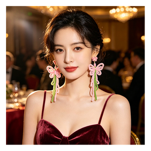 ชุดทำความสะอาดท่อแบบเป็นชุด 4000 ชิ้น วัสดุกำมะหยี่หลากสี เหมาะสำหรับเด็กในชั้นเรียนศิลปะ งานประดิษฐ์ DIY สร้างสรรค์จากท่อทำความสะอาด - Product Image 5
