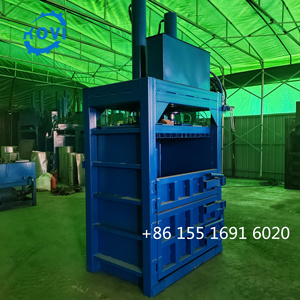 Petite <span class=keywords><strong>presse</strong></span> à balles verticale pour papier <span class=keywords><strong>carton</strong></span> compacteur de déchets d'aluminium et de métal <span class=keywords><strong>presse</strong></span> à balles - Product Image 6