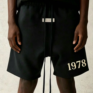 Shorts décontractés en promotion pour l'été : Shorts de sport amples et droits avec poches zippées pour la gym, le fitness et la course à pied - Product Image 1