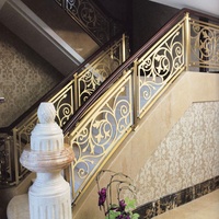 Décoration d'intérieur de luxe, profil or robuste, laiton, rampe d'escalier, accessoires, quincaillerie