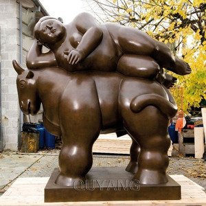 Statue de femme obèse allongée en bronze moderne de grande taille pour l'extérieur, art décoratif QUYANG, sculpture de Fernando Botero pour la place de la ville - Product Image 2
