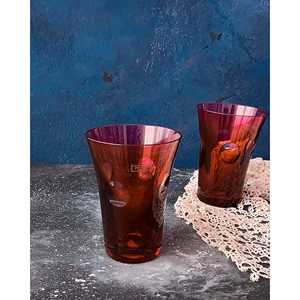 Par de Vasos de Cristal Rojo Estilo San Luis, Elegantes Decoraciones de Cristal - Product Image 2