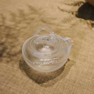 Tetera de Cristal Natural, Taza de Té de Piedra, Mejora la Atención, Alivia el Estrés, Tetera de Cuarzo Blanco - Product Image 1
