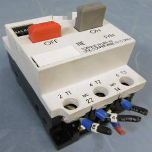 3VE1015-2EU00 电机启动保护器 <span class=keywords><strong>G</strong></span>/8708A52 - Product Image 1