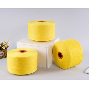 Fils mélangés en coton recyclé et polyester haute ténacité Ne 20s pour la production de chaussettes - Product Image 1