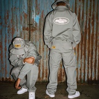 Survêtements cargo coupe-vent en nylon imprimé graphique pour hommes, style hip-hop, avec logo personnalisé, ensemble 2 pièces assorti, streetwear unisexe