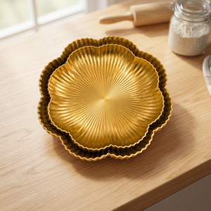 Assiette décorative en métal doré en forme de fleur, style glamour poli, vaisselle de fête - Product Image 5
