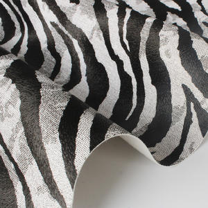 Gratis Monster Zebra Huid Bedrukt Pvc Faux Leer Reliëf Gevoel Van Echt Koeienhuid Pvc Leer Voor Schoenen Tassen Kleding - Product Image 5