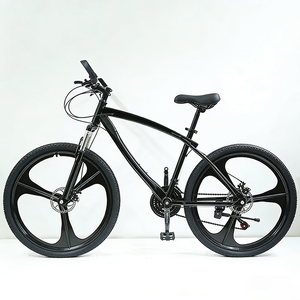 Vélo de montagne tout-terrain avec cadre en acier, pneus noirs, système de suspension, accessoires pour homme - Product Image 1