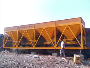 Alimentador estacionario de cuatro contenedores para plantas de asfalto por lotes con gestión eficiente de agregados - Product Image 3