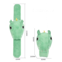Originele grappige cartoon schattige kerst pluche paar armband met aangepast logo, creatief cadeau, decoratieartikelen