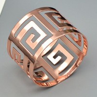 Luxuriöser Hollow Out Design Servietten ring halter Erhöhen Sie Ihr kulinarisches Erlebnis mit außer gewöhnlicher Handwerks kunst