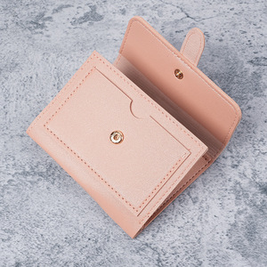 กระเป๋าสตางค์ผู้หญิงหนัง PU แฟชั่น กระเป๋าถือสั้นแบบส่วนตัว ใส่เหรียญ ใส่โทรศัพท์ ปิดด้วยกระดุม ซับในโพลีเอสเตอร์กันน้ำ - Product Image 4