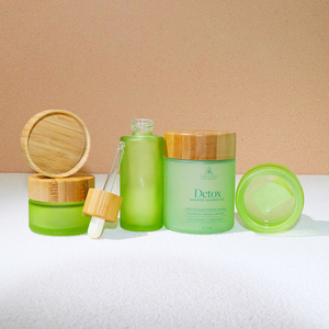 Frascos de bambú verde personalizado vacíos ambientales para exfoliante, <span class=keywords><strong>mantequilla</strong></span> corporal, crema facial, tarros de vidrio cosméticos esmerilados con tapa - Product Image 6