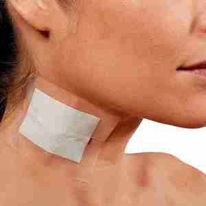 Cinta Adhesiva Transparente Flexible, Impermeable, para Uso Médico, Fija Apósitos y Tubos de Catéter - 1 pulgada x 10 yardas, 1 Rollo de Cinta - Product Image 3