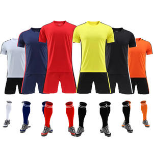 Jersey Sepak Bola Pria Dewasa Baru untuk Latihan Tim 100% Poliester Kerah Tegak Pakaian Olahraga Sepak Bola - Product Image 1