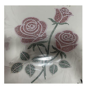 Venta al por mayor de fábrica: Nuevo motivo termoadhesivo personalizado de diamantes de imitación para el Día de la Madre para camisetas - Product Image 3