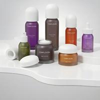 Ensemble de luxe personnalisé en verre pour cosmétiques, emballage vide, pot carré plat noir ambré, sérigraphié, avec bouchon à vis en plastique, 30 ml