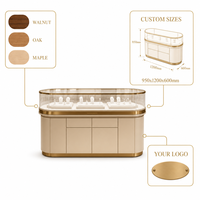 Vitrine d'îlot à bijoux arrondie, design minimaliste et luxueux, présentoir haut de gamme pour bijouterie, showroom et image de marque