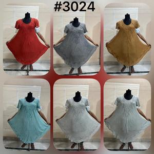 Robe parapluie en rayonne brodée avec taille tombante, style gothique doux, tissu uni teint en fil - Product Image 5