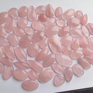 Lote de Cabujones de Cuarzo Rosa de Formas Mixtas, Gemas Naturales Sueltas para la Fabricación de Joyas, Exportador y Fabricante OEM de la India - Product Image 2