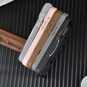 Bestseller: Kristallklare, Stoßfeste und Robuste Transparente Magnethülle mit TPU-Bumper und PC-Rückseite für iPhone 17 Pro Max - Product Image 5