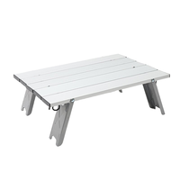 Mini table de pique-nique en aluminium au design moderne ultraléger, sac à dos pliable et bureau portable pour la plage et le camping pour l'extérieur