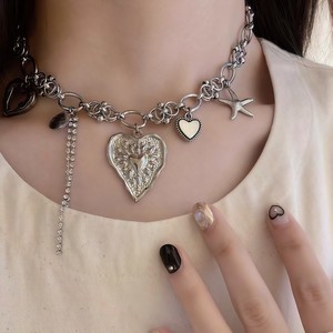 Collier à pampilles multi-éléments en forme de cœur Yu Sha, en acier inoxydable 304, chaîne de clavicule tendance pour femme - Product Image 3
