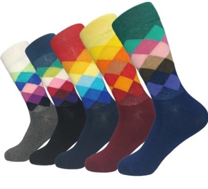 Scatola Regalo Personalizzata <span class=keywords><strong>di</strong></span> Calzini Divertenti alla Moda Invernali 5 Pezzi Produttore Basso MOQ Calze in Cotone alla Moda per Uomo Personalizzate - Product Image 3