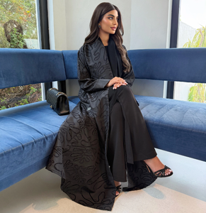 Abaya LEDUO faite à la main en polyester avec imprimé animal, robe noire coupe trapèze, accompagnée d'un châle Sheila pour femmes - Product Image 2
