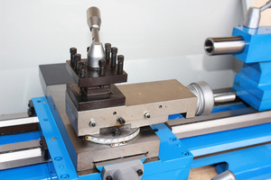 Cjm250 500mm <span class=keywords><strong>Mini</strong></span> centro <span class=keywords><strong>de</strong></span> torneado horizontal Nueva condición Máquina <span class=keywords><strong>de</strong></span> <span class=keywords><strong>torno</strong></span> <span class=keywords><strong>paralelo</strong></span> con <span class=keywords><strong>torno</strong></span> <span class=keywords><strong>de</strong></span> <span class=keywords><strong>banco</strong></span> <span class=keywords><strong>de</strong></span> metal <span class=keywords><strong>de</strong></span> alimentación automática - Product Image 3