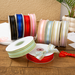 Kotak hadiah jala tepi emas 2.5cm 45Yard kotak kue <span class=keywords><strong>Satin</strong></span> tanpa kata warna Solid tepi Tengah pita - Product Image 1