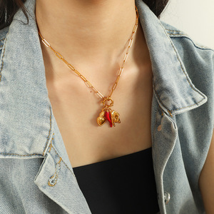 รูปหัวใจสร้อยคอโลหะผสมสังกะสีชุบทองพริกแดงจี้ผู้หญิงแฟชั่นเครื่องประดับ XL241 - Product Image 4