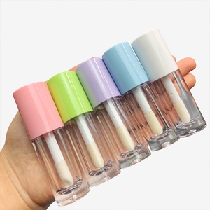 Tube de brillant à lèvres rond de 6 ml, rose, blanc, noir, bleu, avec applicateur doe foot, flacon vide de 6 ml pour rouge à lèvres - Vente en gros - Product Image 1