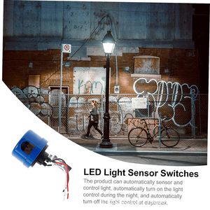 Support de fixation pour lampe JL-202A avec capteur photocellule à verrouillage rotatif 3,1 po x 2,9 po pour contrôle d'éclairage public avec temporisation - Product Image 3