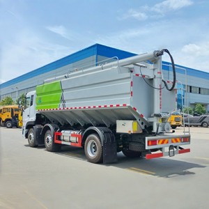 Camión de Alimento para Aves de Corral DONGFENG de 25 Toneladas, Nuevo Camión de Transporte de Alimento para Animales con Motor Diésel y Transmisión Manual - Product Image 1