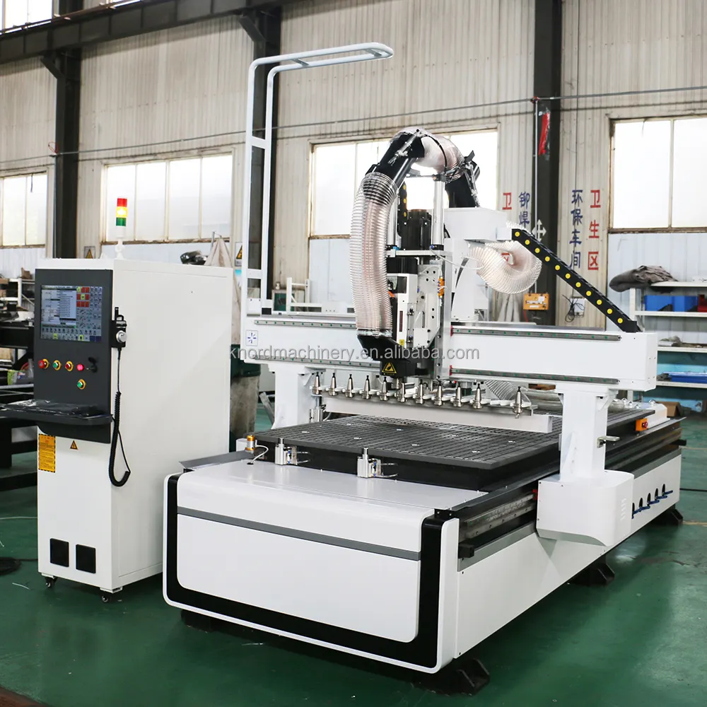 2023 Hot Sale Xunke 3 Axis Cnc Router Machine Woodworking 1325 4x8 Cnc Wood Router Machine For Furniture Making