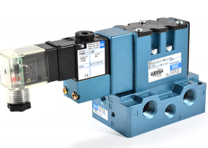โซลินอยด์วาล์วแบบ 4 ทาง รุ่น 800 ซีรีส์ ยอดขายดีที่สุด แบบ Single Solenoid Piloted Spool รุ่น 811C-2E-500EA-155 มีสินค้าพร้อมส่ง - Product Image 2