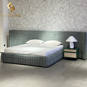 Cadre de <span class=keywords><strong>lit</strong></span> double haut de gamme avec tête de <span class=keywords><strong>lit</strong></span> volumineuse, éclairage intégré, en acier inoxydable personnalisé, ensemble de <span class=keywords><strong>lit</strong></span> en cuir de luxe, ensembles de meubles de chambre à coucher modernes de style <span class=keywords><strong>King</strong></span> - Product Image 1