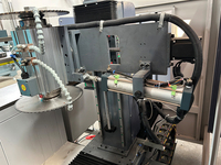 Machine de fraisage à extrémité CNC 3 axes haute efficacité pour cadres de fenêtres en aluminium