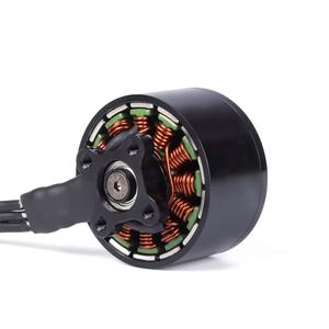 Motor sin Escobillas de Aluminio Factory 3115 900KV para Drones de Carreras FPV, Voltaje 6S, Empuje Máximo 4230 para Hélices de 10*4.5*3 - Product Image 3