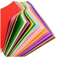 Feutre non tissé aiguilleté 100 % polyester écologique industriel, feuille de tissu résistante à l'eau pour doublure