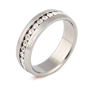 Anillo de diamantes de acero de titanio de 6 mm para mujeres y parejas, joyería de boda, diamantes blancos de corte brillante redondo unisex, oro y acero - Product Image 5